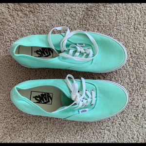 Vans Classic Seafoam Green Size 7.5 Womens
